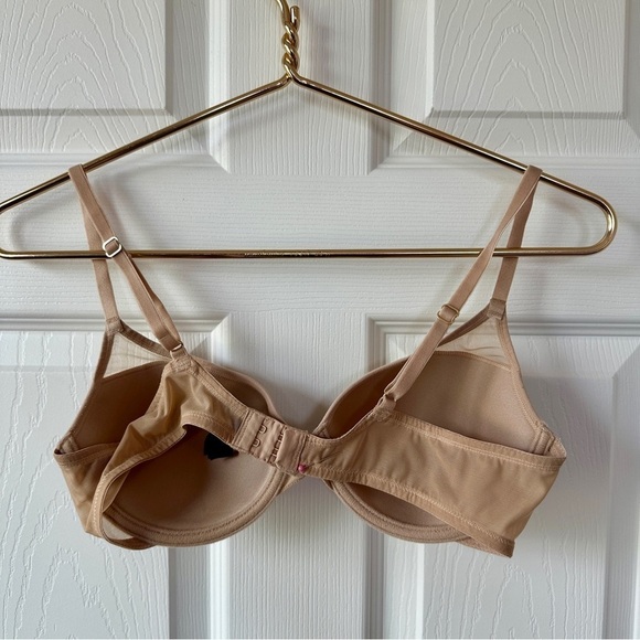Natori Women’s Bra, Nude, with mesh overlay. Size 36B - Picture 5 of 6